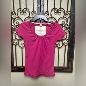 Poof Excellence scoop neck ruched berry top